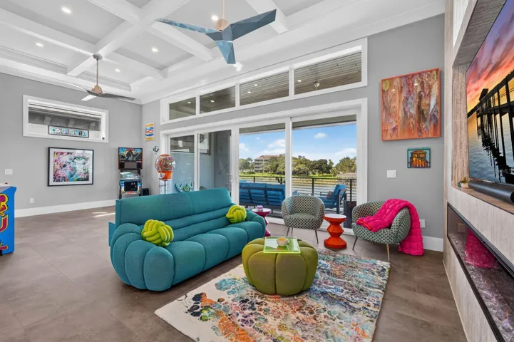 A SECOND LIVING SPACE… WITH A PERSONALITY ALL ITS OWN.