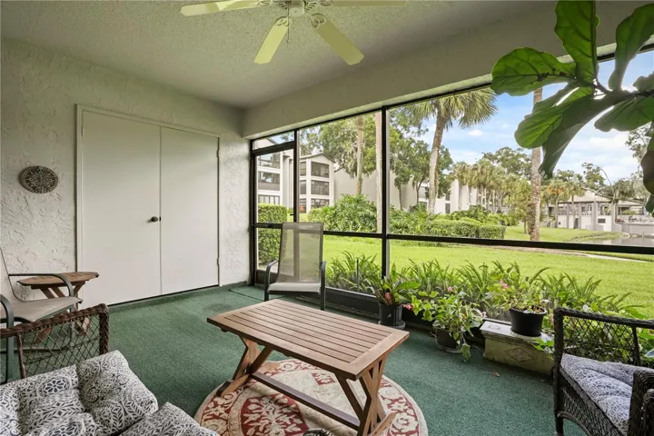 Spacious Lanai