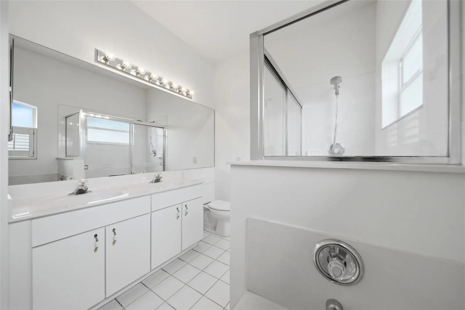 Primary En-Suite