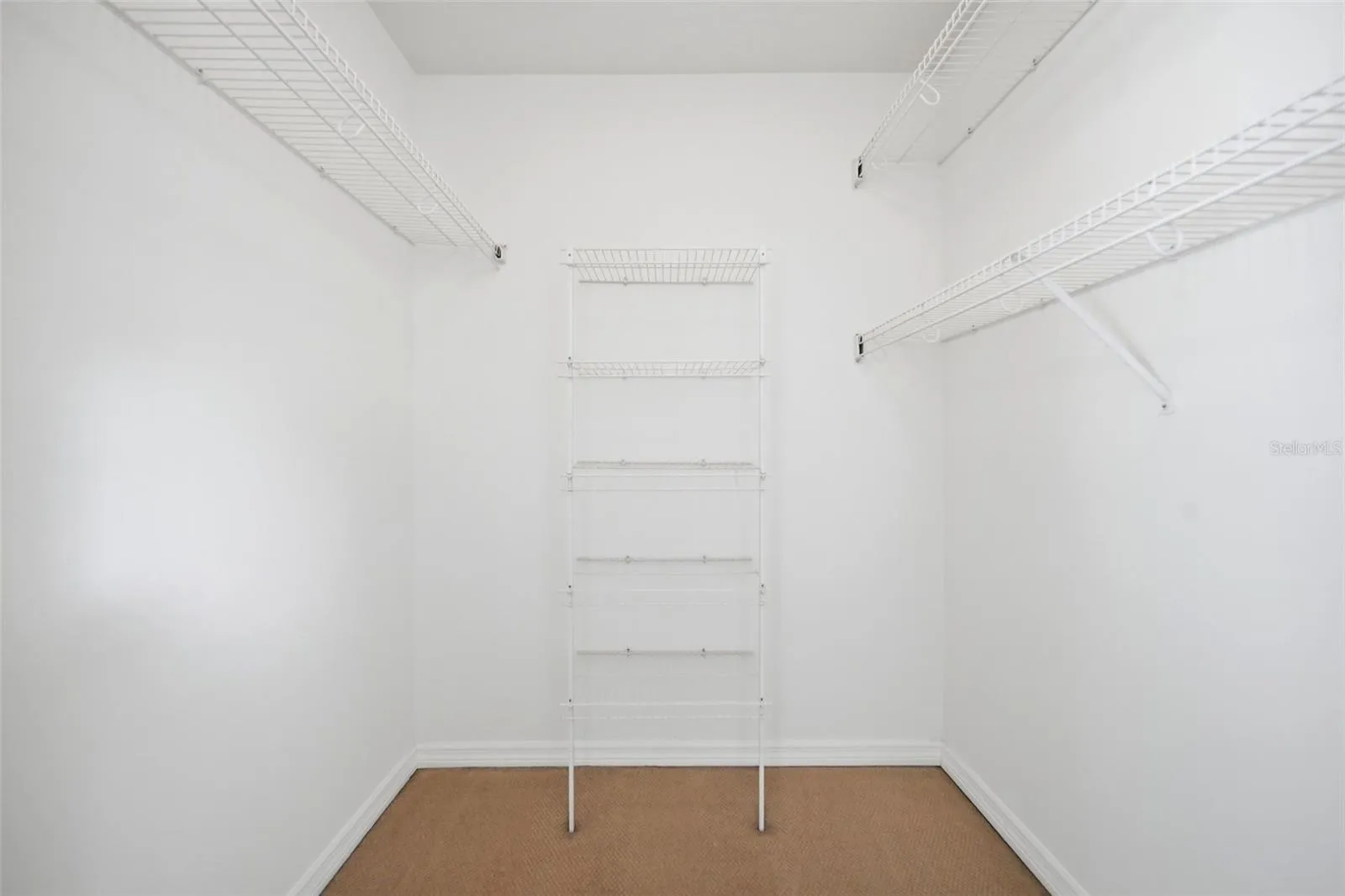 Bedroom 2 Walk-in Closet