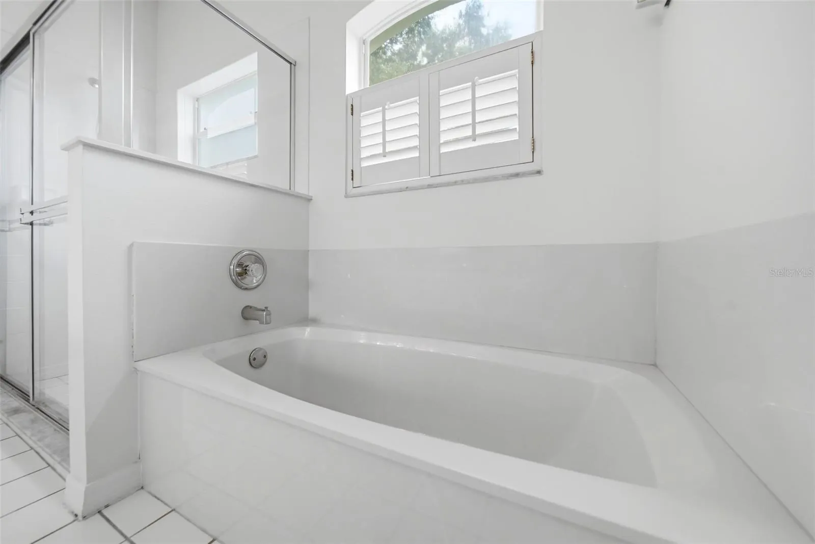 Primary En-Suite