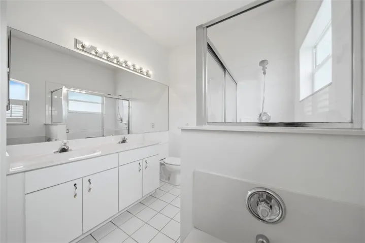 Primary En-Suite