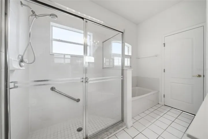 Primary En-Suite