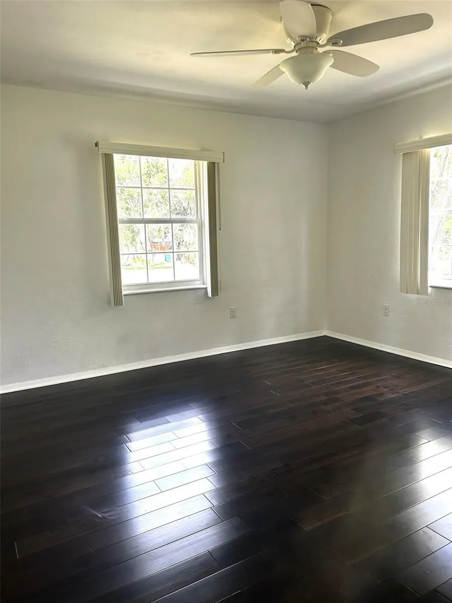 Second bedroom