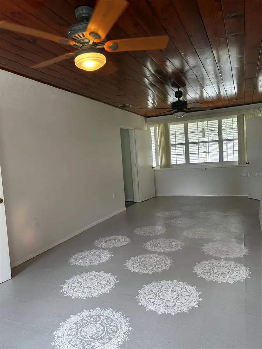 Bonus room