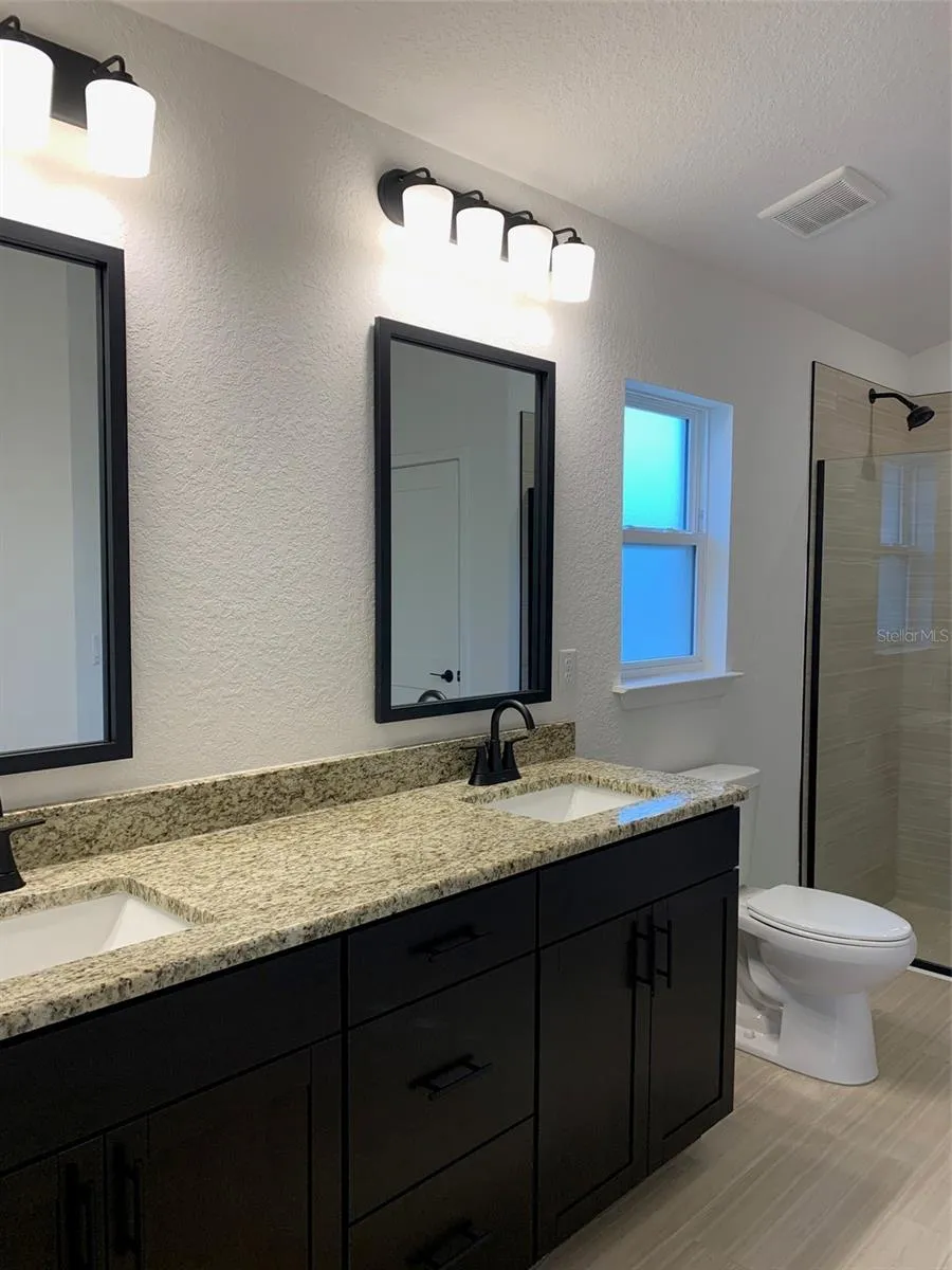Owners bath