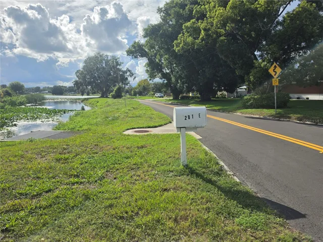 Road view 2