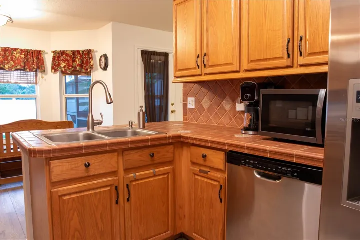 Eat In Kitchen