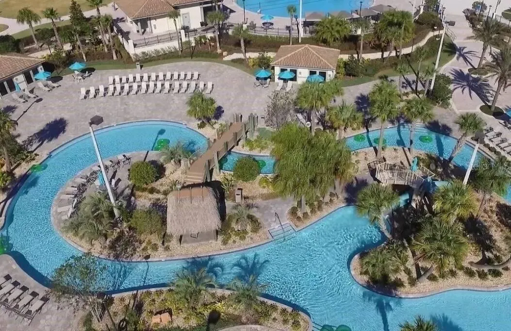 Oasis Lazy River