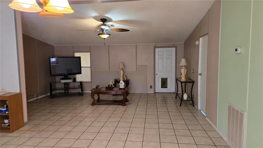 Living dining combo