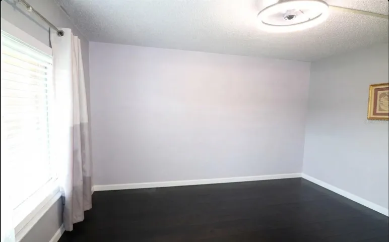 2nd bedrm furniture removed