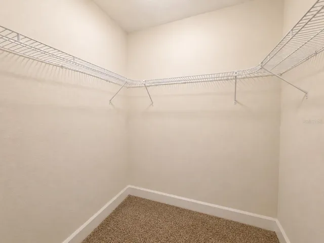 walk-in closet