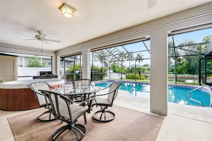 Large covered lanai