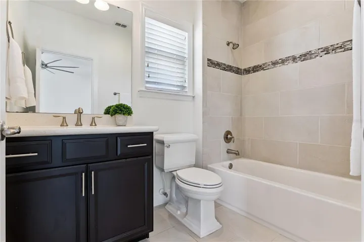 En-Suite Bath