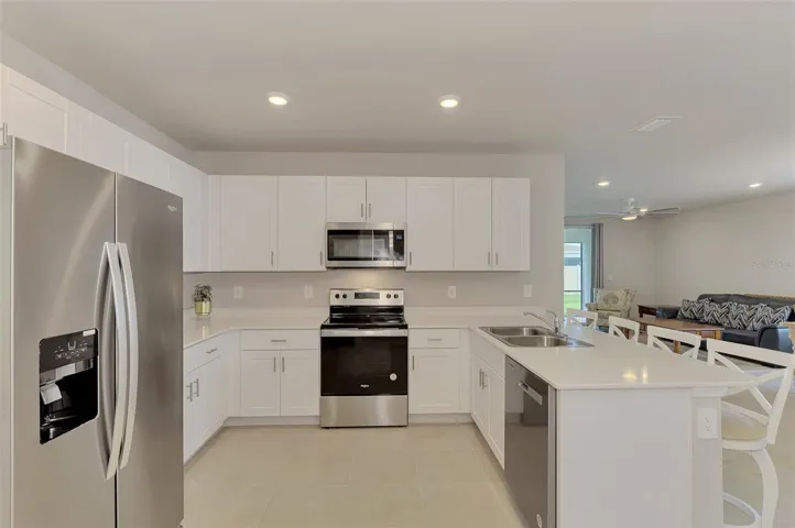KITCHEN AREA