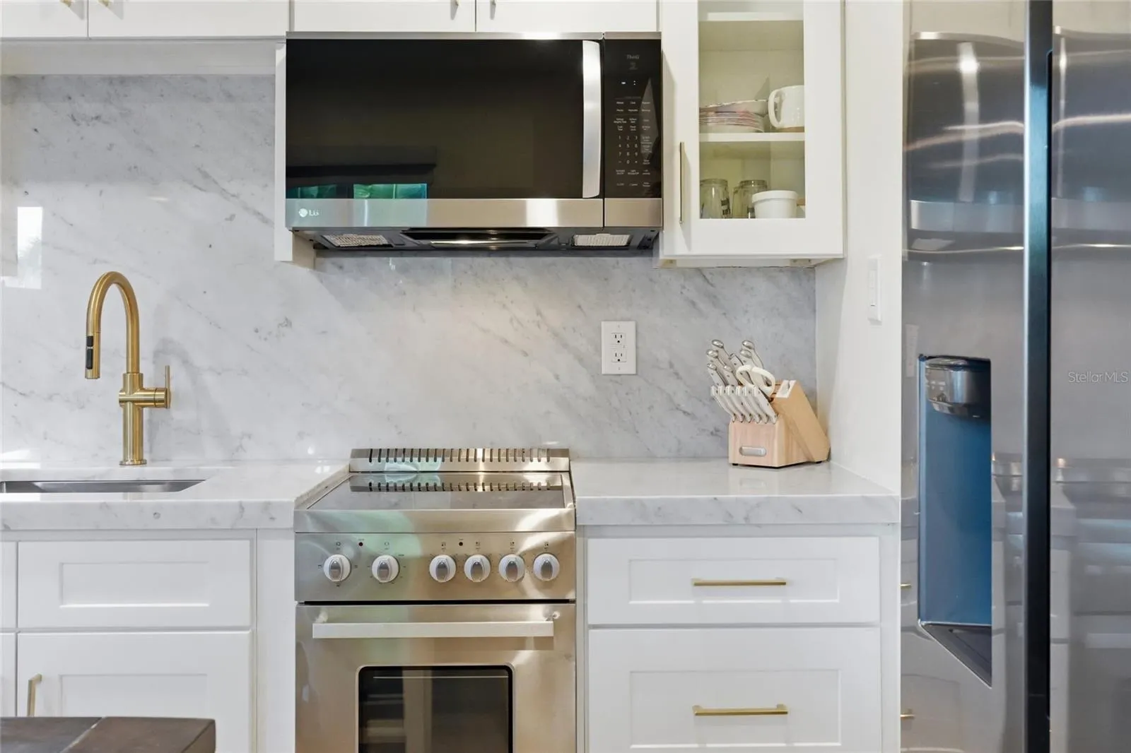Studio Kitchenette