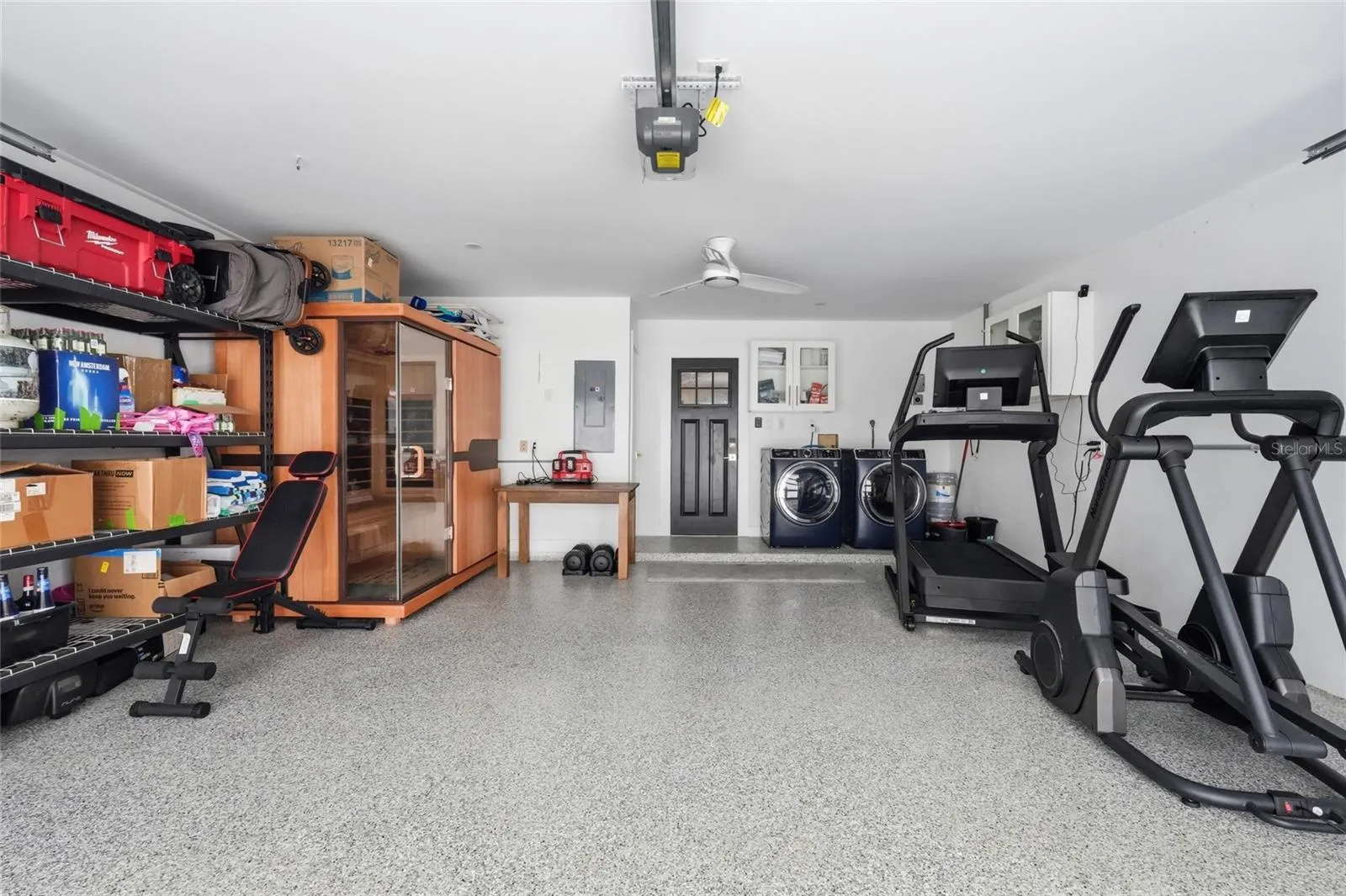 Large oversized Garage