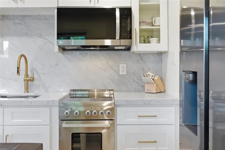 Studio Kitchenette