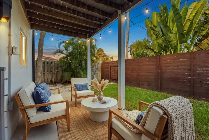 Courtyard virtually staged