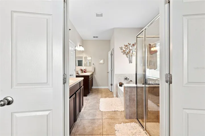 Primary bath