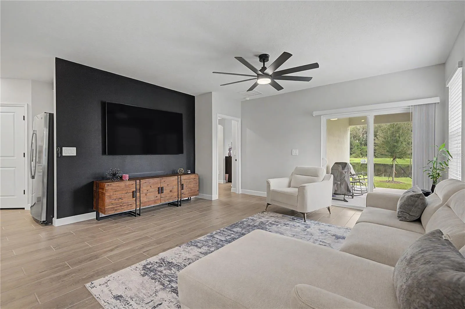 Spacious Living Area