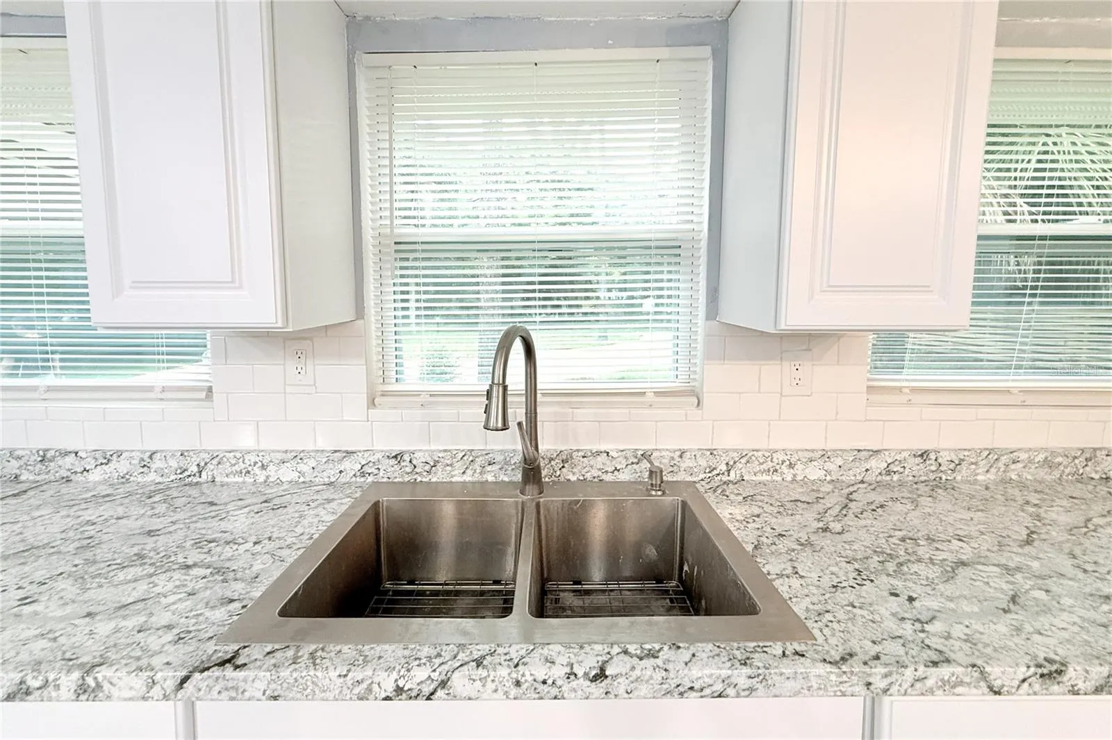 KITCHEN  SINK