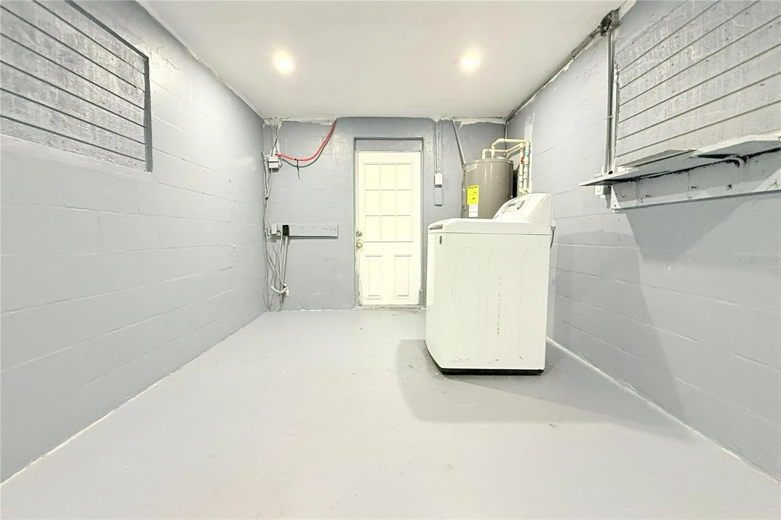 INTERIOR LAUNDRY ROOM/GYM/MAN CAVE