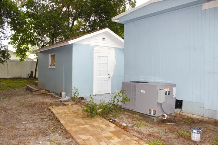 LAUNDRY ROOM/GYM/MAN CAVE