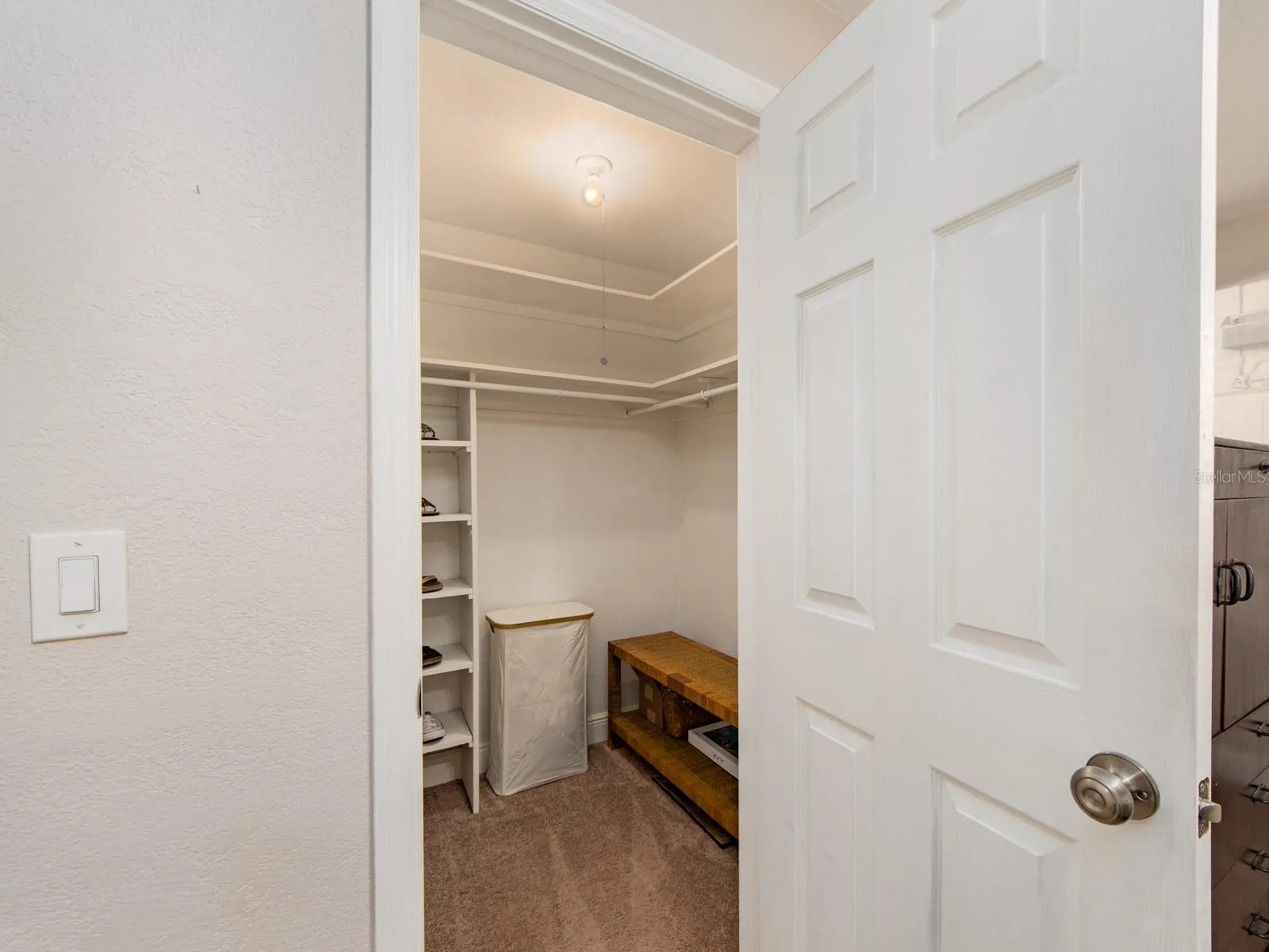 walk in closet
