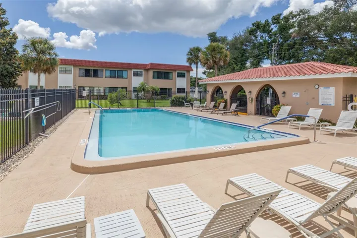 Community pool