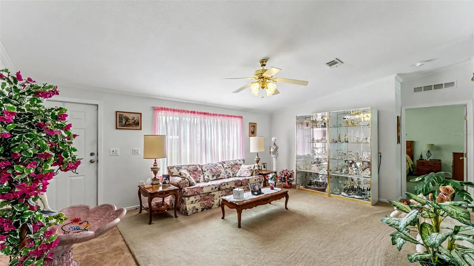 Front door/family room