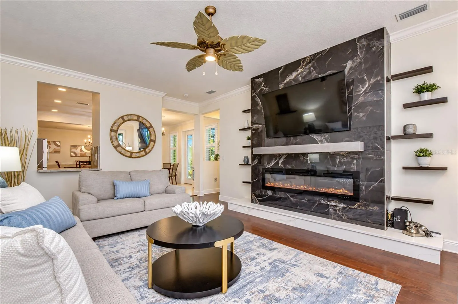 Wall Mounted TV included!
