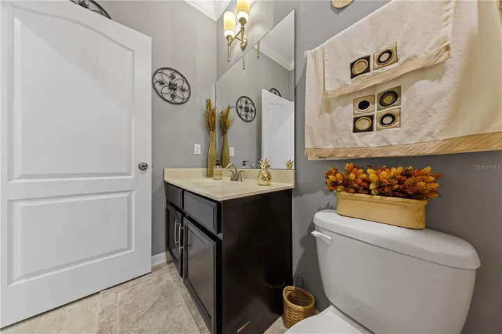 1st Floor full bathoom