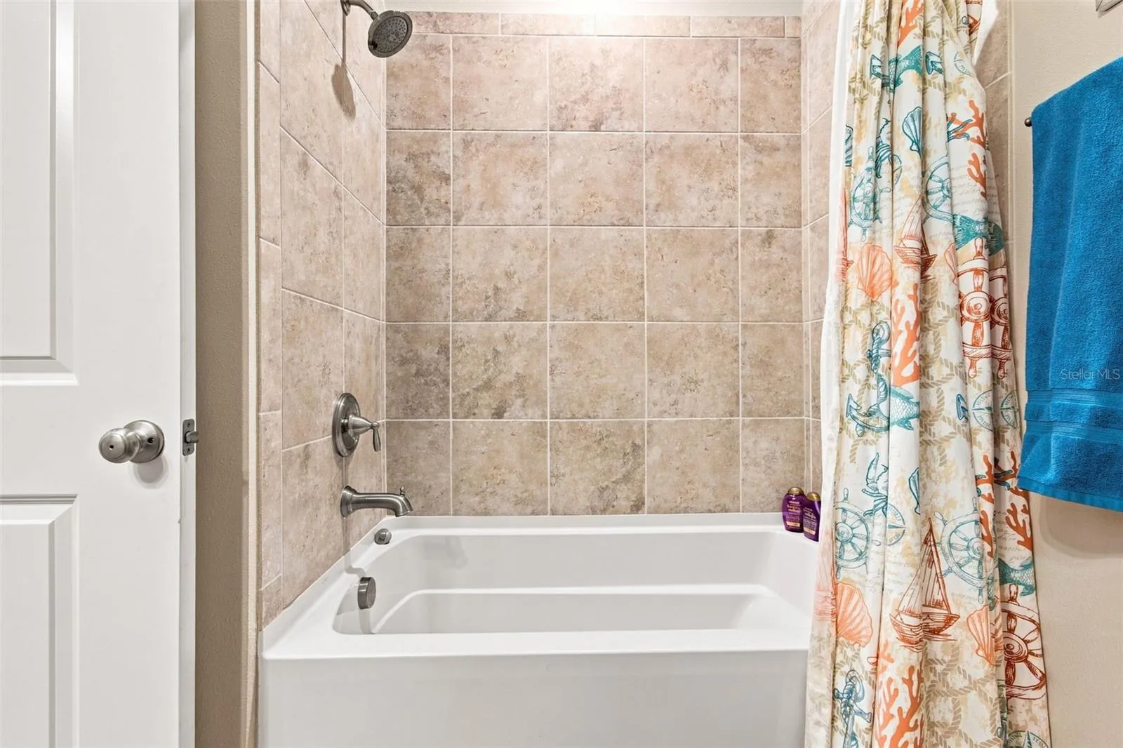 2nd Bathroom Tub