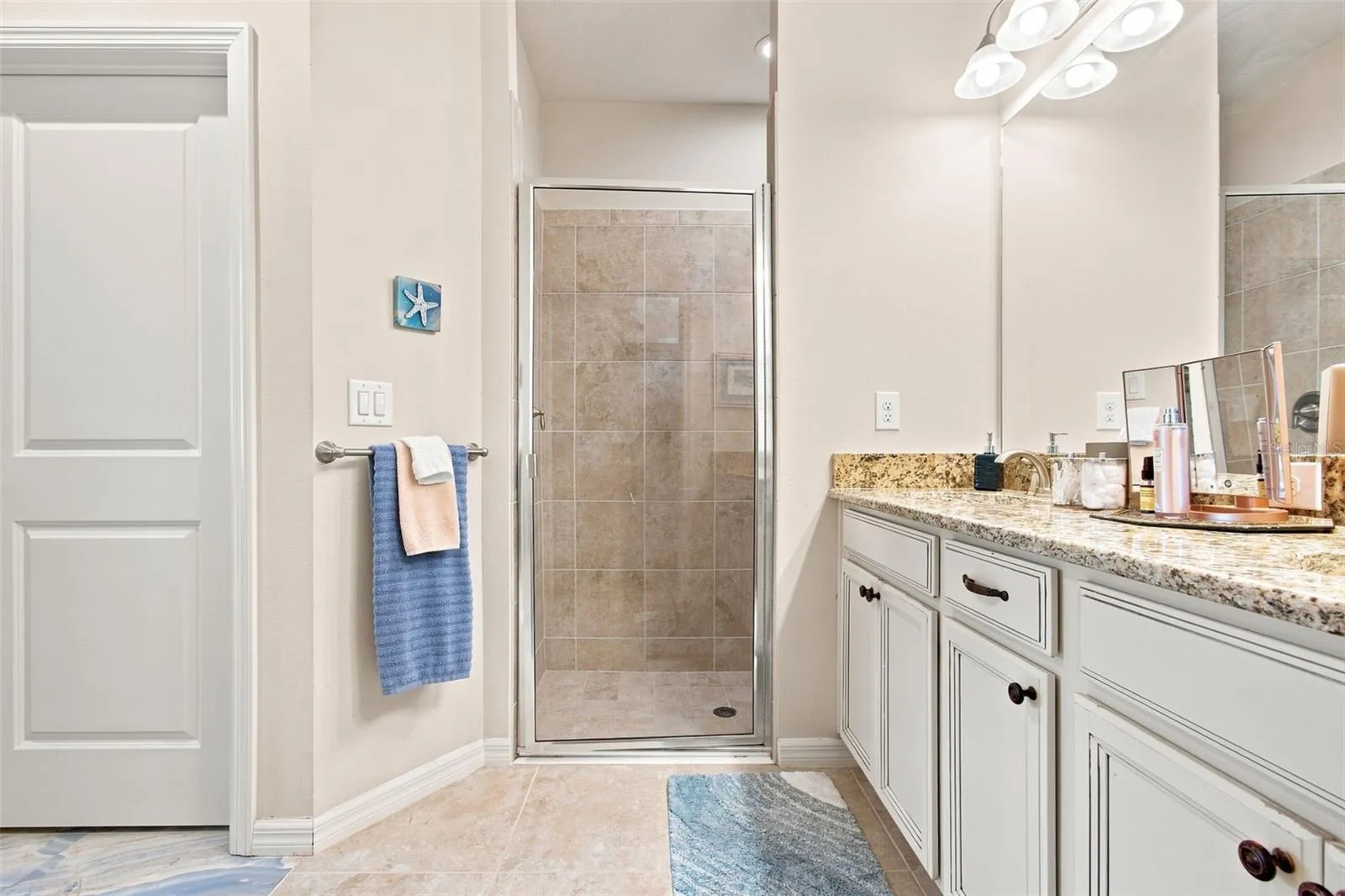 Primary Bedroom Walk-in Shower