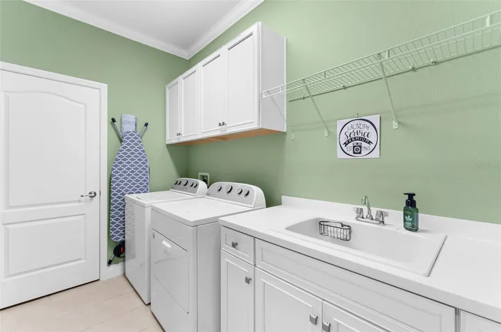Large Laundry Room