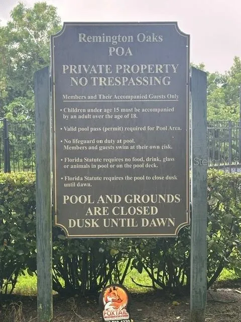 COMMUNITY AMENITIES - entry sign