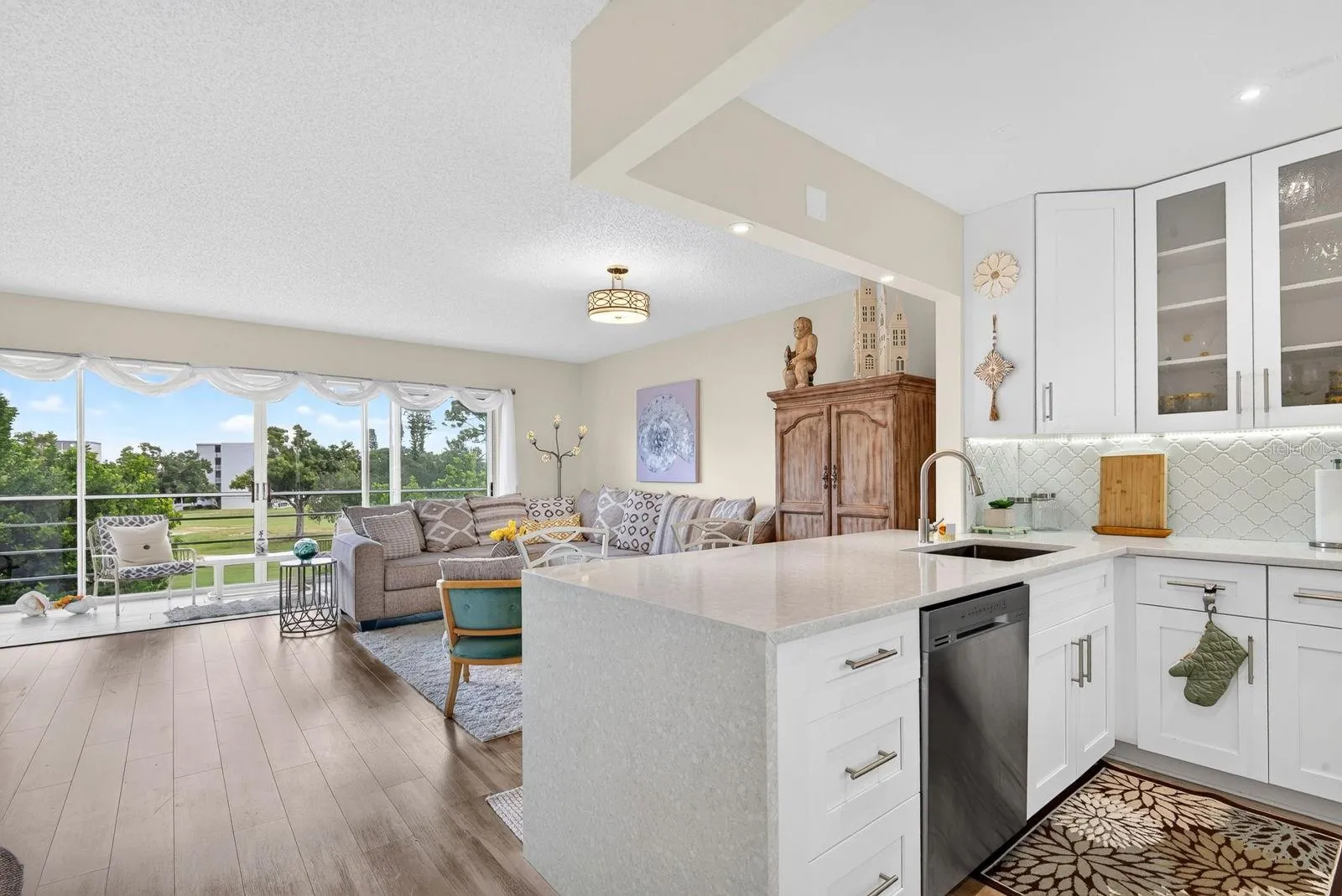 Lots of natural light in entire home