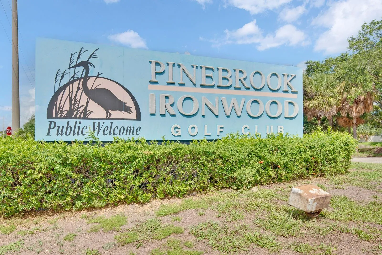 Pinebrook Ironwood Sign
