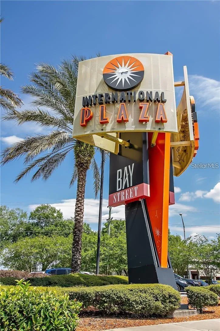 Tampa International Mall