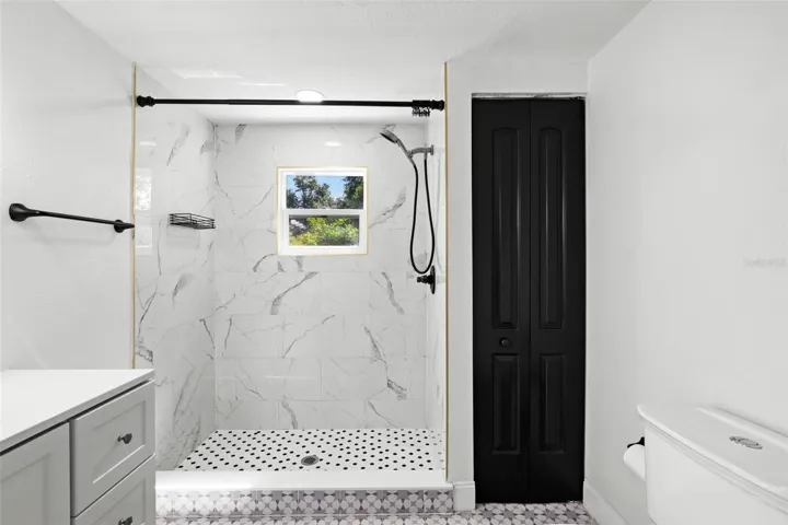 Primary En-Suite