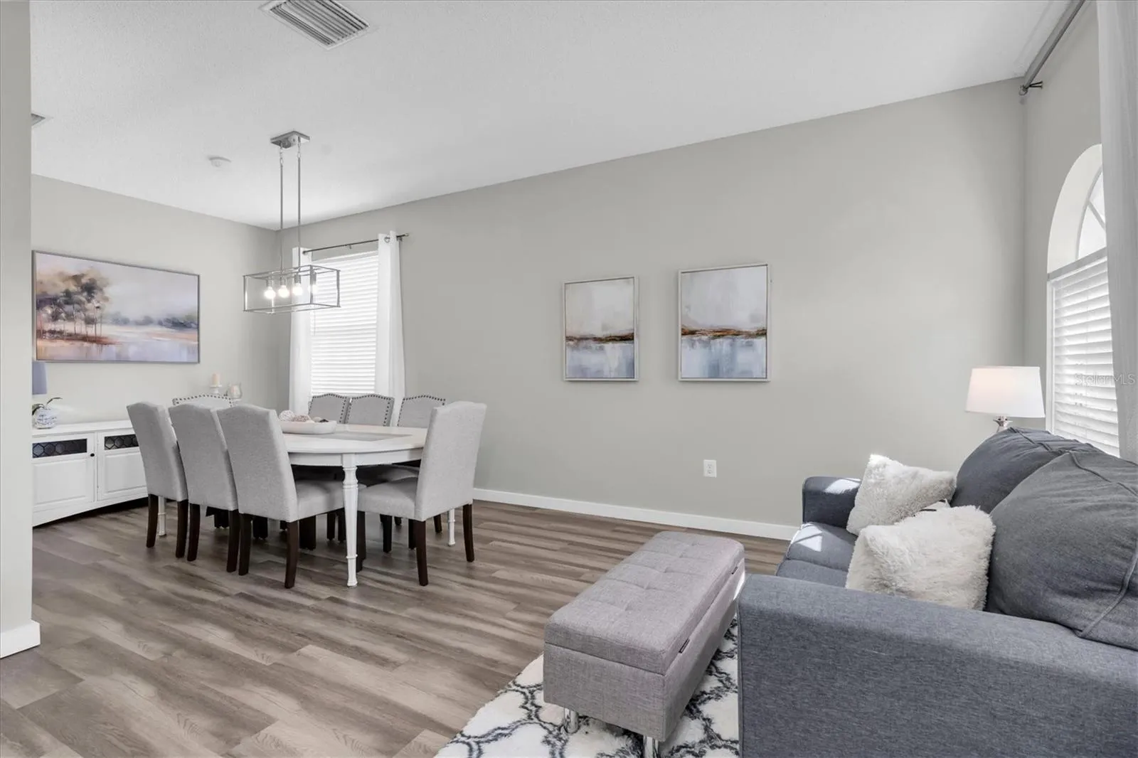 FORMAL LIVING ROOM/DINING ROOM COMBO