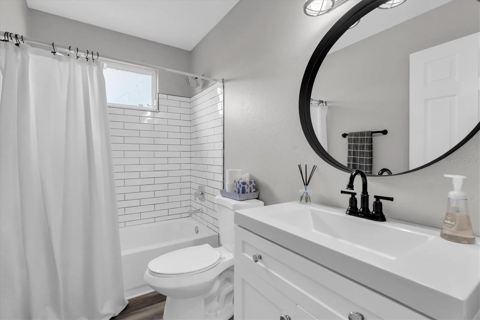 REMODELED BATH 3