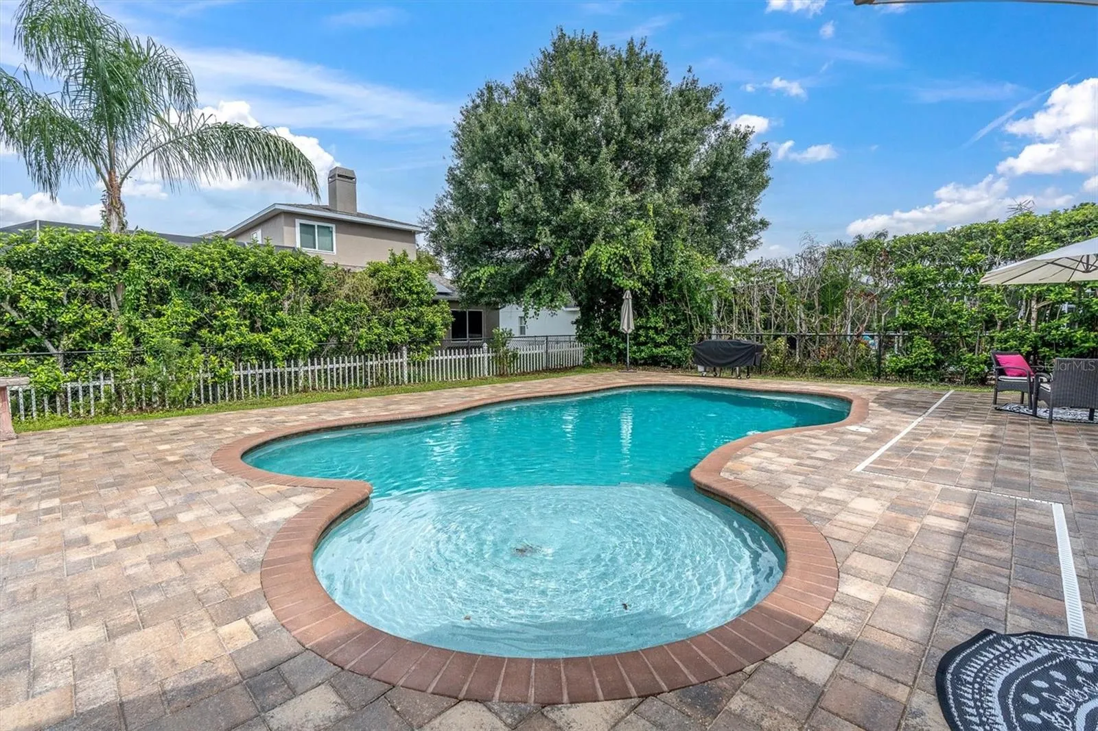 ENJOY THE FLORIDA LIFESTYLE HERE