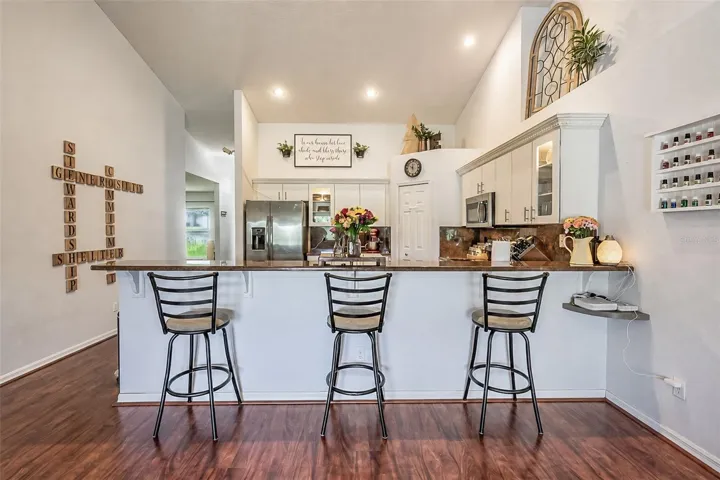 Kitchen/bar top