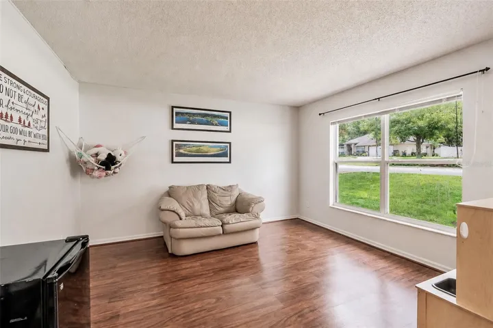 Front living room/playroom