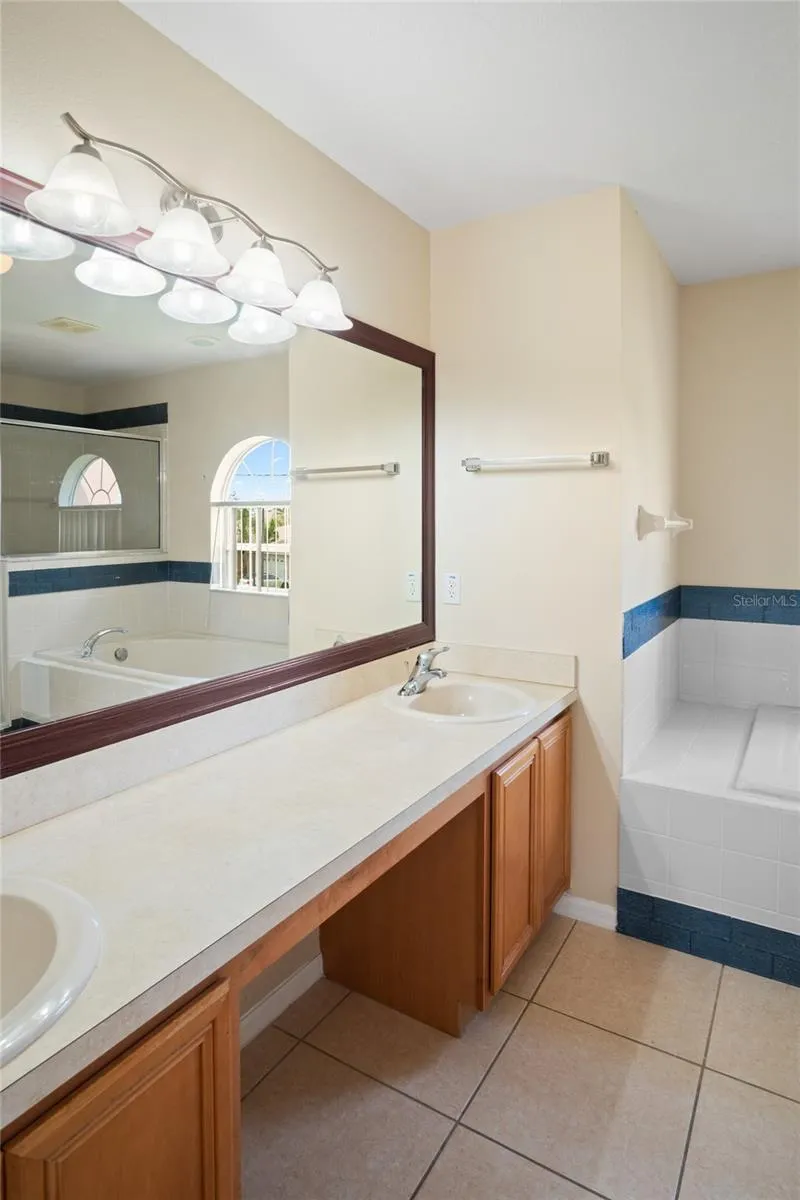 second floor primary bath