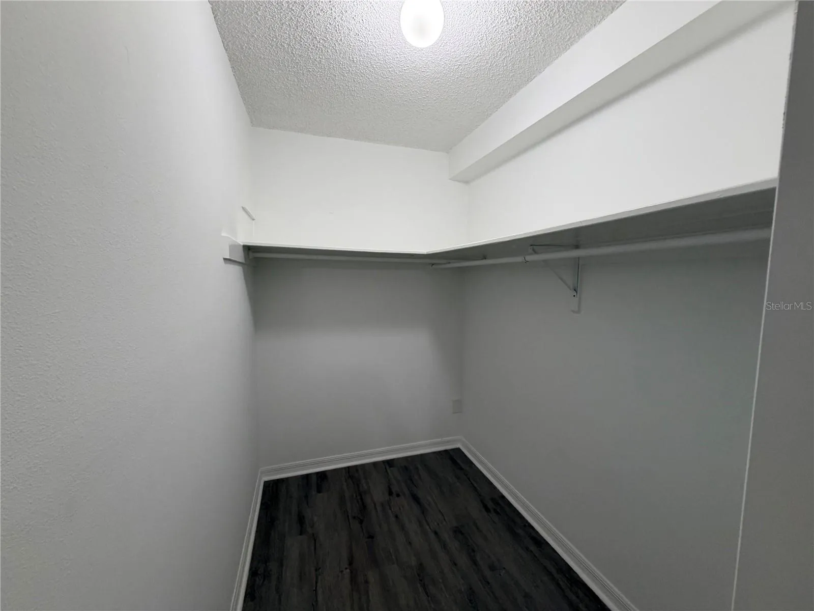 Walk in closet