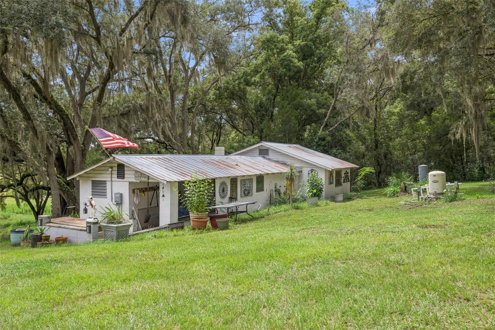 Charming outbuilding with character and charm, complete with its own personality. Used to be a home and can be converted back.