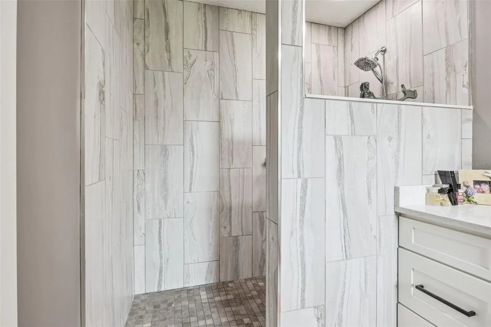 Versatile living space with room to customize to your lifestyle.
